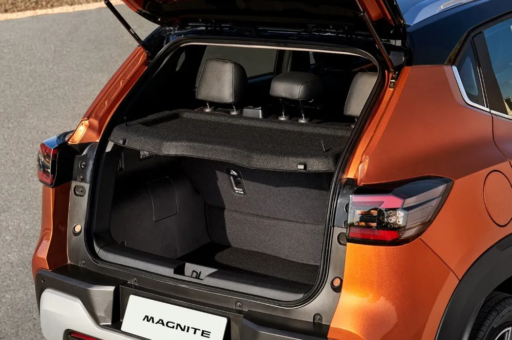 Car Image 5